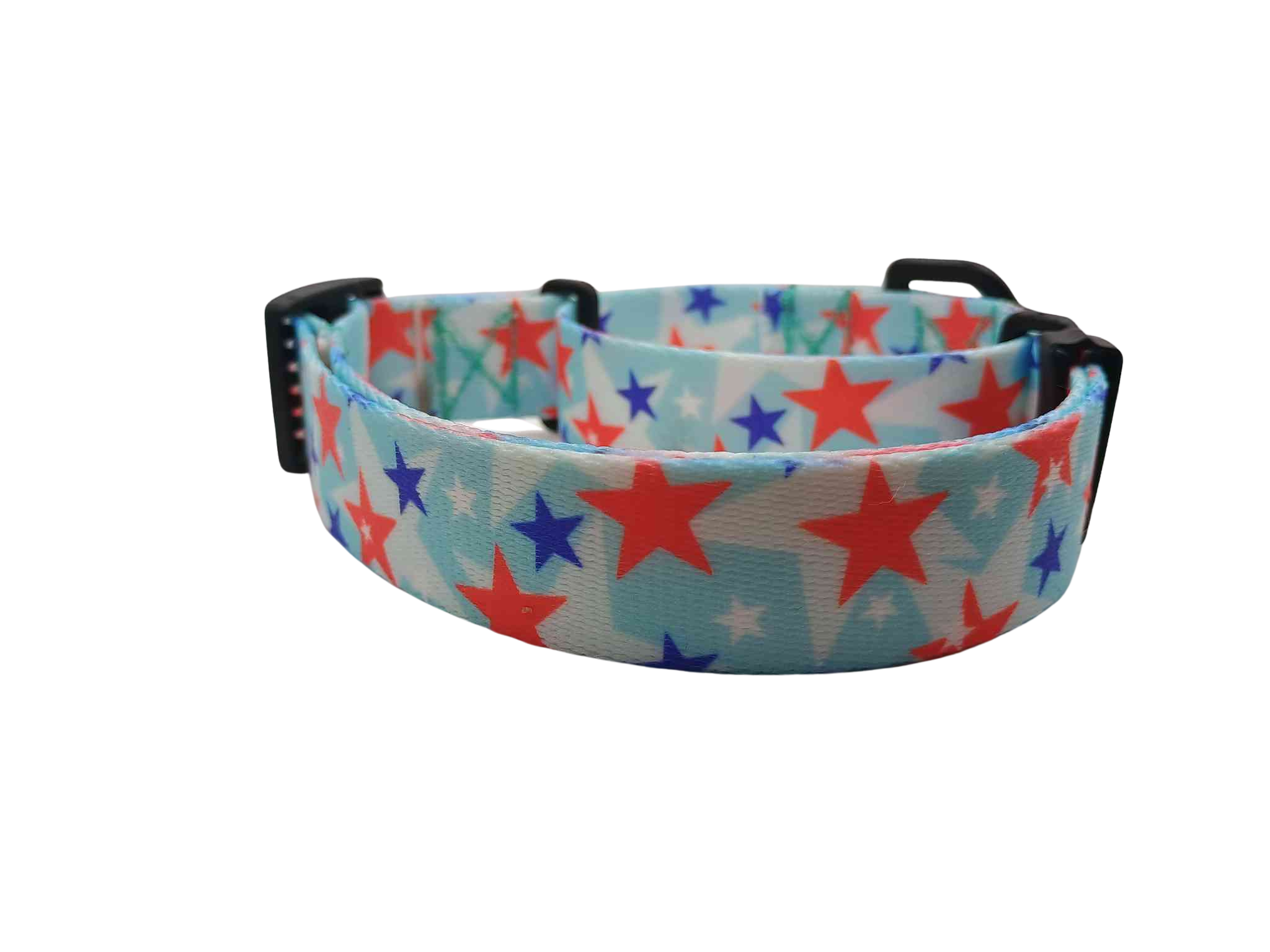 Featuring the American Celebration print, this martingale collar features light-baby blue background with white, red and royal blue stars.