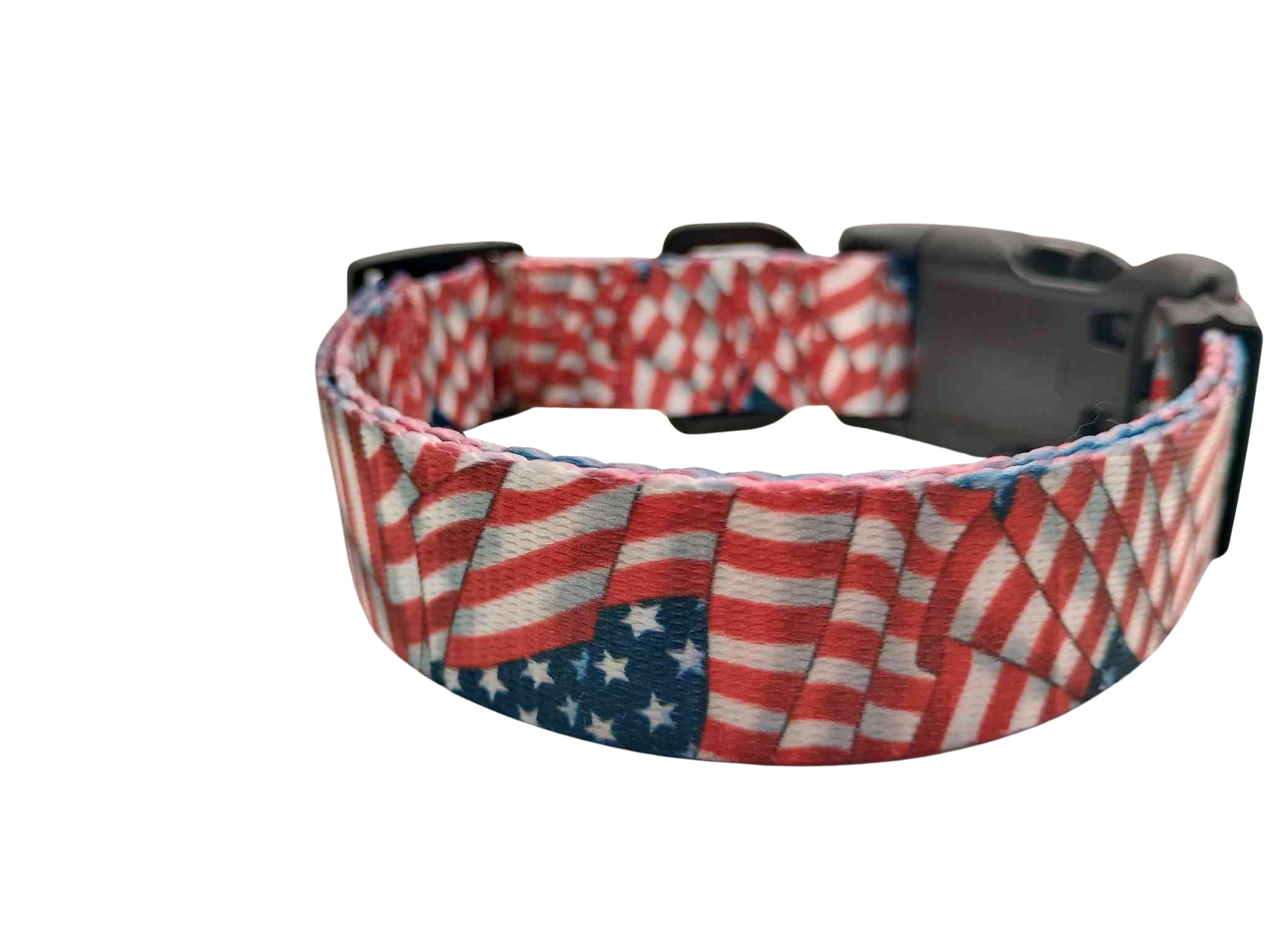 Patriotic Tribute buckle collar pattern features red, white & blue flag print waving in the wind. 